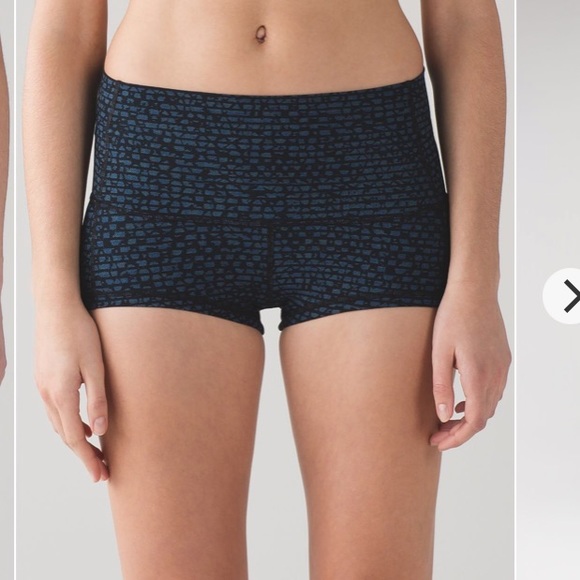 NWOT Lululemon Wunder Short 2" (Full-On Luxtreme) Sz 6